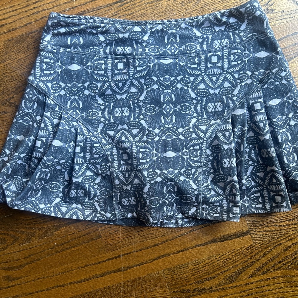 Pleated tennis skirt- Small $70+tax retail *EUC